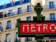 Paris legt Grundstein für mobile Fahrkarte Fahrkarte auf dem Smartphone