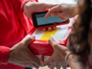 Fernab der Kundenwünsche: Wie Konsumenten bei Bestellungen informiert werden wollen