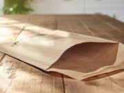 Amazon optimiert Verpackung: Neuer Papierumschlag für umweltfreundlicheren Versand Neuer Papierumschlag von Amazon