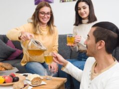 KI-Assistent stärkt TeeGschwendners digitale Beratung