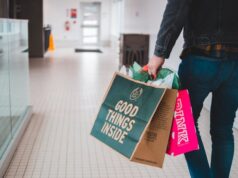 Jeder vierte kauft seltener stationär