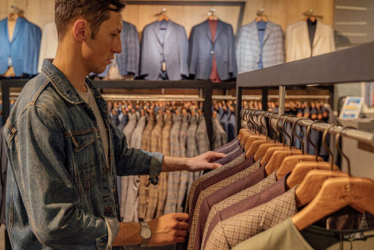 Konsumenten spalten den Einzelhandel