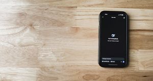 KI: Wettbewerbsdruck schlägt Sicherheitsbedenken