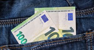 Schweden verpflichtet Händler zu Bargeldannahme